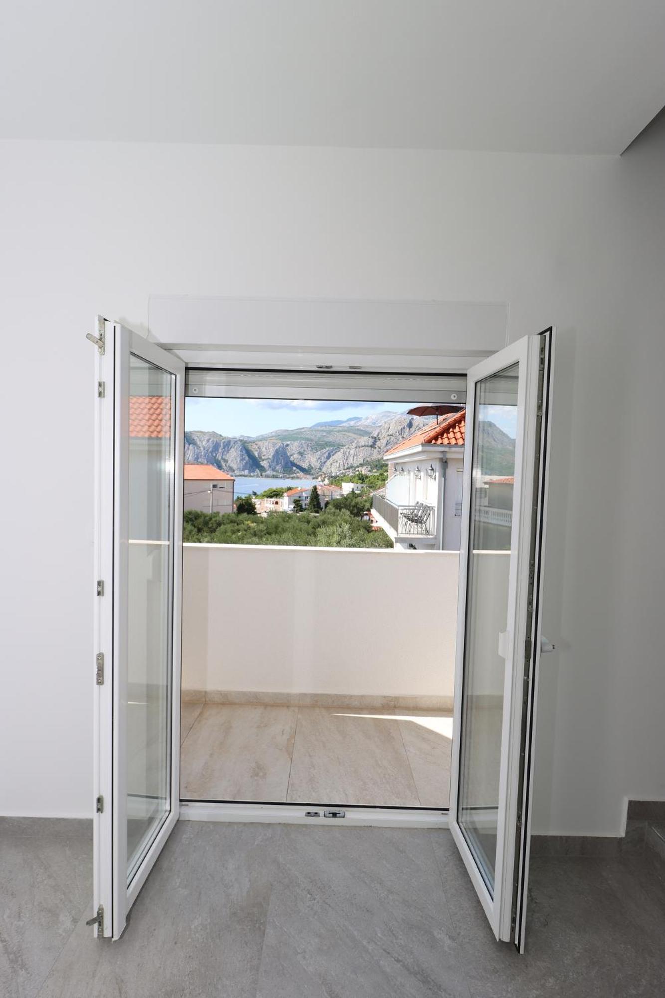 Apartamento Emmi Nemira Omiš Exterior foto